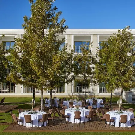 Victoria Golf And Managed By Accor Hotel